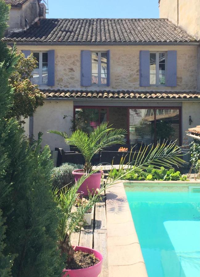 La Maison Du Bourg B&B Пюиссеген Экстерьер фото