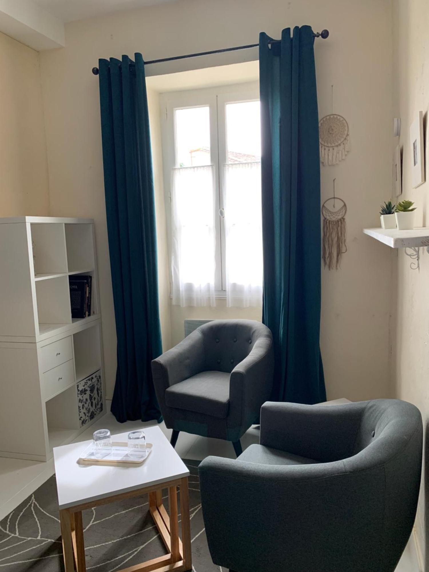 La Maison Du Bourg B&B Пюиссеген Экстерьер фото